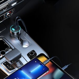 Szybka ładowarka samochodowa 130W 2xUSB-C + USB-A czarny - obrazek 4
