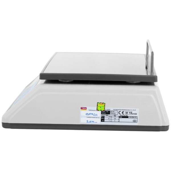 Waga sklepowa handlowa 15 kg / 5 g LCD M LEGALIZACJA 5 10200019 5