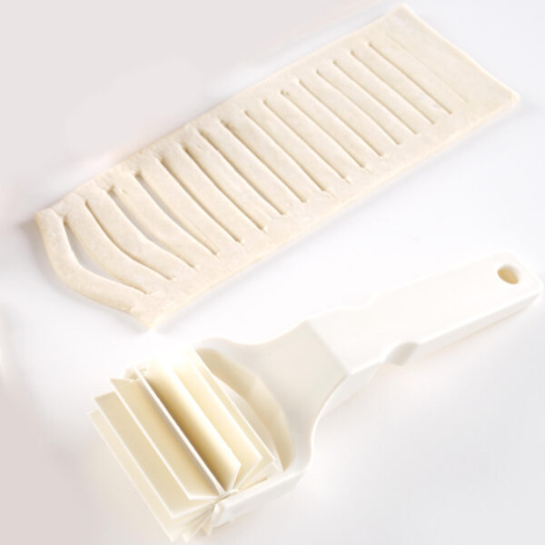Rolka tnąca wałek do nacinania ciasta w paski Kitchen Line 80x210mm - HENDI 515068 1 515068 sklep hendi hurtownia rolka tnaca walek do nacinania ciasta w paski kitchen line 80x210mm