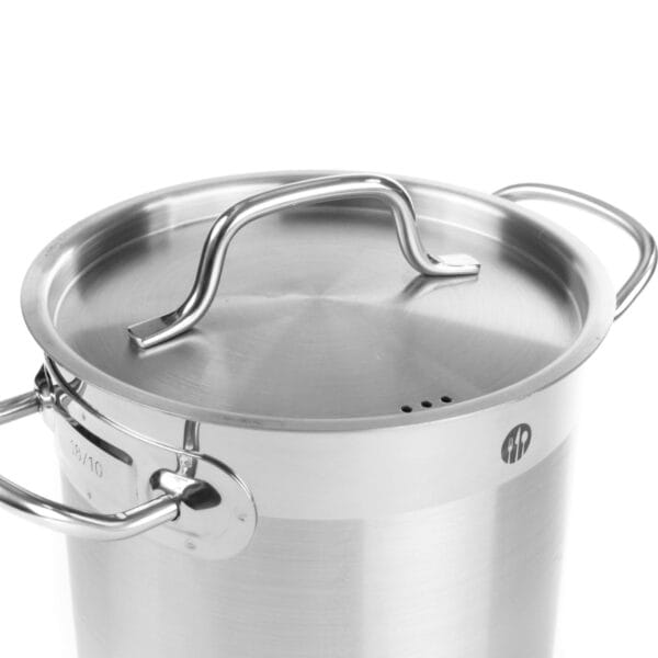Garnek średni Profi Line z pokrywką 2 l śr. 160 x 110 h - Hendi 831007 3 832004 9