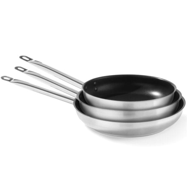Patelnia nieprzywierająca Profi Line bez pokrywki 2 l śr. 240 mm - Hendi 835401 1 835401 3